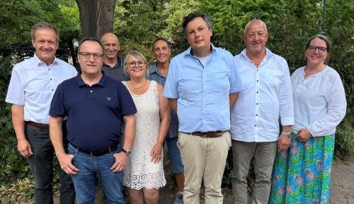 Gruppenfoto Jubilare und Ruheständler Gruppenfoto Jubilare und Ruheständler
