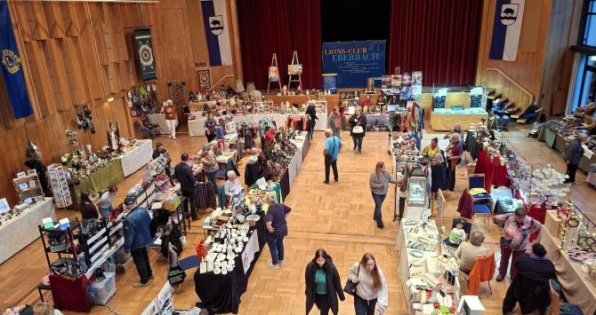 Lions-Kreativmarkt 2025, Vorlage: Lions Club Eberbach Lions-Kreativmarkt 2025, Vorlage: Lions Club Eberbach