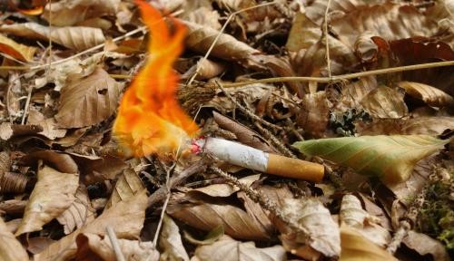Brandgefahr durch Abfälle Brandgefahr durch Abfälle